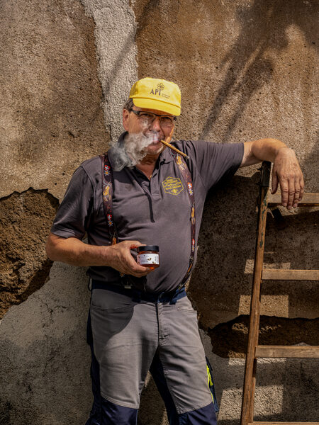 Willkommen im <b>HOTEL JUNGFRAU</b> - die fotografierte Reportage von <b>Tina&nbsp;STURZENEGGER c/o&nbsp;VISUALEYES ARTISTS</b>