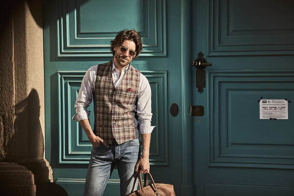 <b>DORNSCHILD</b> Prag FS25 - Fotos&nbsp;<b>Christian GEISSELMANN c/o&nbsp;KRISTINA KORB</b>