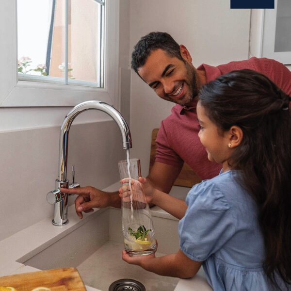 <b>Tomas RODRIGUEZ c/o ANDREA HEBERGER </b>photographs for <b>GROHE&nbsp;Mena</b>, Dubai