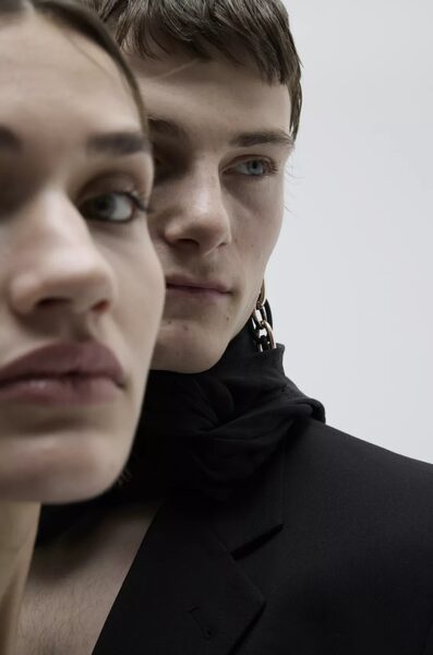 <b>PATRICK SCHWALB</b> : Timeless Elegance in the Studio - Fashion Shooting for <b>QUALITY MAGAZINE</b>