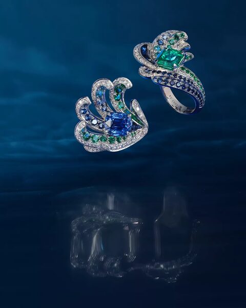 <b>The High Jewellery collection, Ondes et Merveilles de CHAUMET. A tribute to the beauty of the seas and oceans. Creative Direction by Serge Derossi</b>
