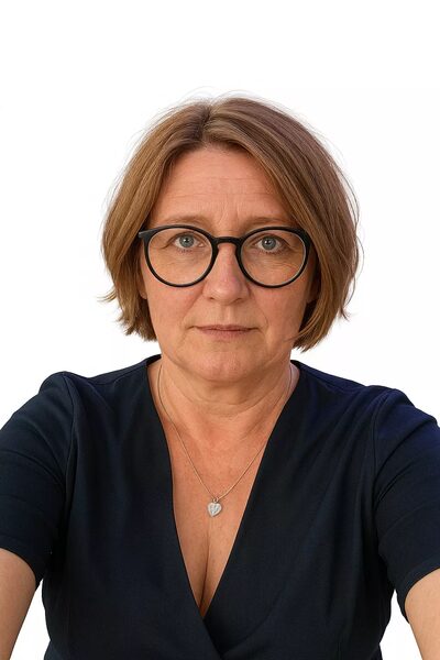 <b>Golden Toast Becomes the 'Queen of Bread'</b> – Philipp und Keuntje’s <b>HOUSE OF TOAST </b>Campaign, Plus <b>ASTRA </b>on GoSee and<b> Art Buyer Karen Schwarzer</b> in person at <b>UPDATE BERLIN</b>
