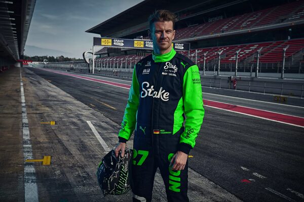 <b>Stake F1 Team KICK Sauber</b> presents its look for the '25 season - perfected by the post-production <b>BILDERGUT</b>