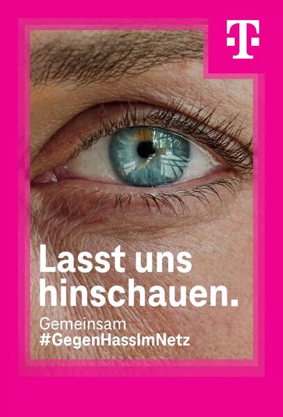 'Let's take a look' - Astrid GROSSER with Kristian SICKINGER, both artists c/o <b>BIRGIT STÖVER ARTISTS</b>, fight for <b>TELEKOM #GegenHassImNetz</b> (=#AgainstHateOnTheNet)