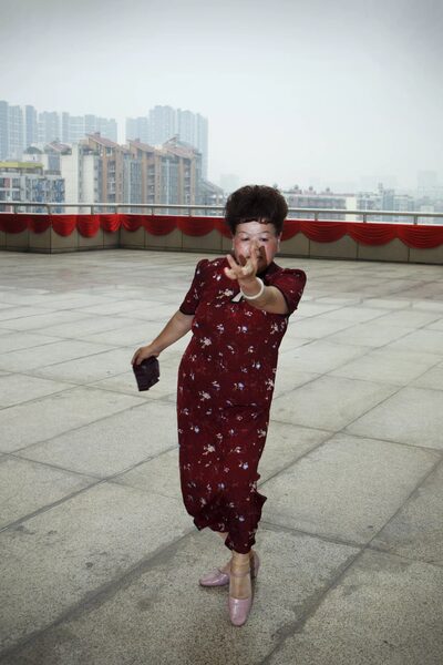<b>'White Nights in Wonderland' </b>–<b> Feng Li </b>Unveils the Hidden Theatre of Everyday Life at <b>Fotografiska Berlin</b>