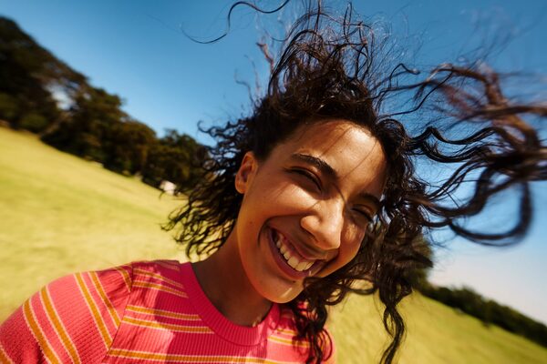 <b>Actress and acclaimed director Hafsia Herzi for ELLE France</b> and advertising motifs for Blue Skies - both post-produced by <b>RETOUCHED STUDIOS</b>, Hamburg