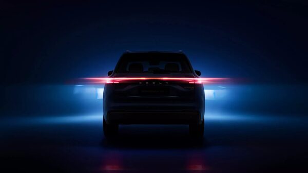 The teaser campaign for the Geely Starray EM-i - photographed by Simon Puschmann