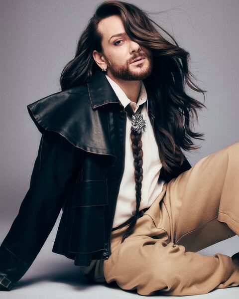 VOGUE Germany x Kérastase – Per Appelgren photographs Riccardo Simonetti&nbsp;