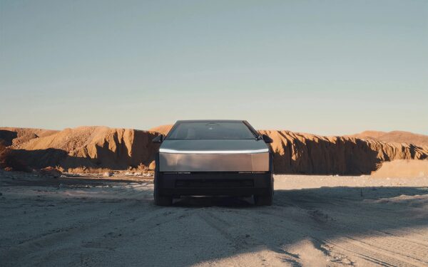 Marc Trautmann ‘Cybertruck Humanoid’ - between the Anza-Borrego Desert, robots and AI