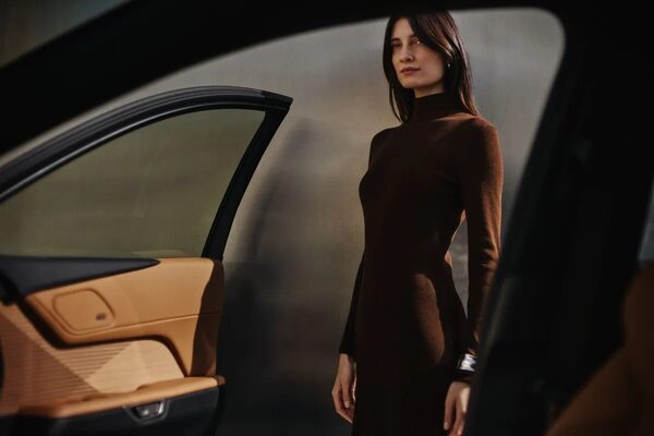 WILDFOX RUNNING presents LEXUS ES 2026, modern glass culture for Stölzle Lausitz, plus artwork for the METALLICA tour poster, the MATE ACT NOW climate initiative &amp; Brutus Club