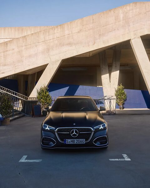 Mercedes-Benz C-Class – urban lifestyle by Felix Wittich for Antoni