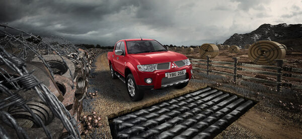 <b>Nigel Harniman</b> : location &amp; studio photography, CGI projects for MITSUBISHI L200 plus 'Warrior' promotion and PEUGEOT 3008HY4 sneak preview