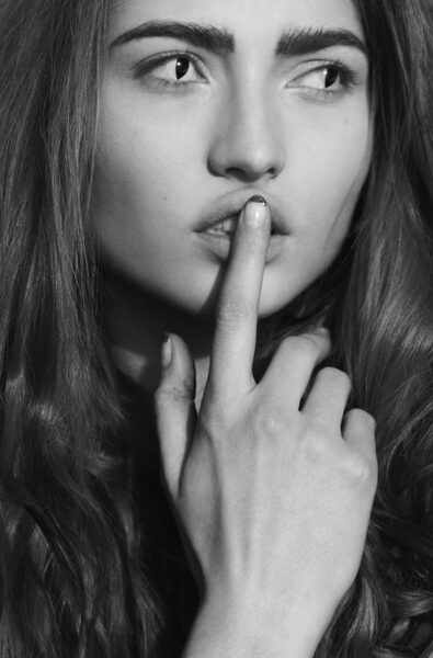 <b>Viva Models</b> : Ania PORZUCZEK im ME.STYLE Magazin, Aaron VERNON mit Cover und Strecke in der VOGUE Italia, Daisuke UEDO in der VOGUE HOMMES JAPAN plus NEUzugänge Stephen THOMPSON und Gwen LU
