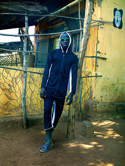 <b>Albert Watson - Visions feat. Cotton made in Africa</b>, photos of the exhibition and visitors and the making-of spot from Benin on GoSee