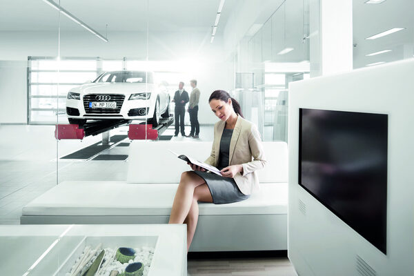 <b>Peter Lindemann</b> : AUDI service shoot for Palmer Hargreaves, at the Cologne Rheinenergie stadium with FORD, people images for BUSCH JAEGER