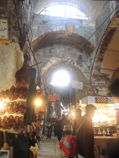 GoSee goes unorthodox : <b>Jerusalem, the budget version </b> with a quick visit to the Wailing Wall and a slip up at Mea Shearim