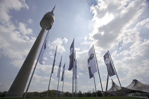 The industry’s annual meeting for professional 3D visualisation <b>RTT Excite 2013</b> ends with record visitor numbers, showreel 2012 and the 2013 NAIAS Chevy Accessories Configurator on GoSee