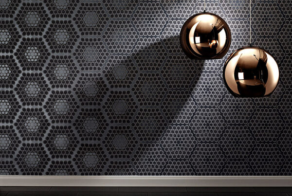 <b>Felix Schindele</b> : new design range for RASCH wallpaper, details of the new flight robot by LEICA Geosystems and supplements for K&amp;L RUPPERT