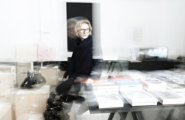 NEW : <b>Ligawest</b>, agency for Hair, Make-up &amp; Styling, Düsseldorf; with productions for WALLPAPER*, VELTINS, PERSIL, MARIE CLAIRE ENFANTS, TUI, TEASER Mag, ARA...