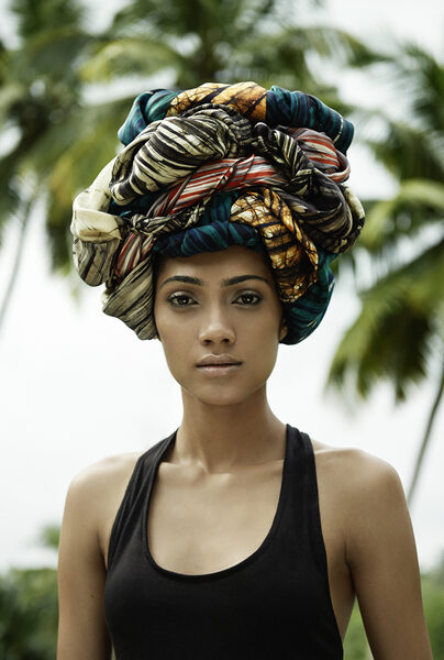 <b>Mirjam KLUKA</b> : KINSFOLK look book 2015 shoot in Sri Lanka and portrait series for book project 'Ich Stehe Beruflich Am Straßenrand'