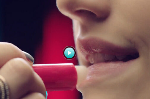 DOP <b>Sten MENDE</b> shoots BLISTEX 'Happy Lips' in teenie concert crush