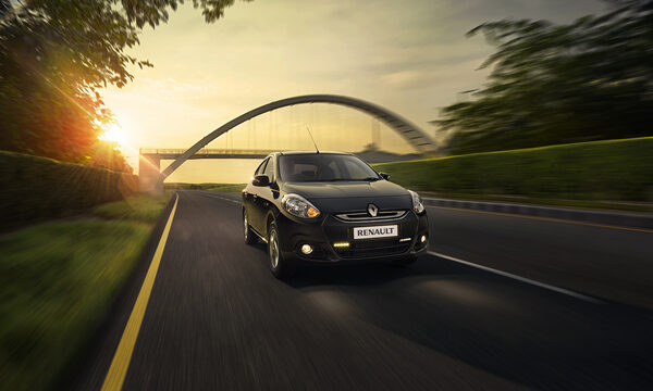 <b>Darren Capp</b> : LEXUS IS 350 shoot with architectural highlights, for MERCEDES-BENZ CLS 250 and E 400 Coupe through Shanghai and Hong Kong at night