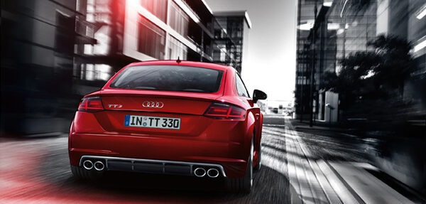 <b>Class Cropp Creative Productions</b> : on the road for AUDI TT Cabrio &amp; TTS key visuals for Philipp und Keuntje, satisfied LUFTHANSA Premium clients and FORD people images