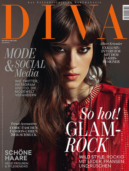 <b>Kult Artists</b> : MATTEO CAPREOLI music video, VOGUE Ukraine cover story, TONI GARD campaign, INTERVIEW Germany, ONE mag, ICH mag, ALMDUDLER loden couple ball, INDIE mag and cover editorials for SPICE Turkey mag and DIVA mag
