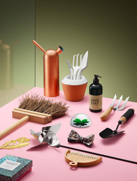 <b>Agent Bauer</b> : IKEA spring studios, VOGUE Taiwan, PLAZA mag, ODD MOLLY campaign, HÄSTENS, WALL STREET JOURNAL, RÖRSTRAND, ATG, SAKS FIFTH AVENUE, two new entries and <b>Agent Bauer is an exhibitor at UPDATE15</b> in Berlin