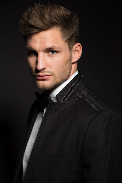 <b>McFIT MODELS</b> : 'Fashion2Sea' by HAPAG-LLOYD Kreuzfahrten, EQUAL Magazin, PIROSHKA Fashion Show-Nachtrag und Neuzugänge Daniel TEX &amp; Lorina H.
