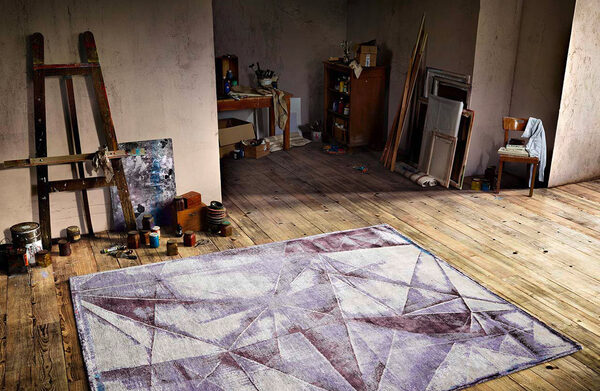 <b>Kirsten BENOUFA</b> übernimmt Styling und Set Design für den Teppichkunden JAN KATH (Kunde: Jan Kath Contemporary Rug Art) und zeigt ihre freie 'Flowers' Strecke auf GoSee