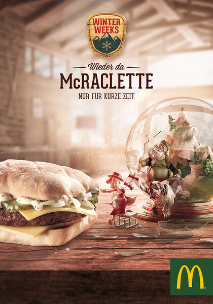 McBretzel and McRaclette for the MCDONALD'S 'Winter Weeks' - ad motifs with a little burger fans , created by <b>CARIOCA STUDIO</b> for TBWA Zurich