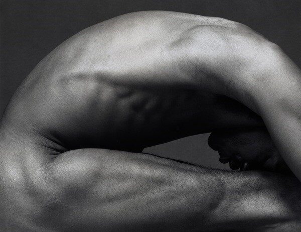 <b>XYZ. Robert Mapplethorpe curated by Mastermind Peter Marino</b>. Through the beginning of March in the gallery Thaddeus Ropac Marais