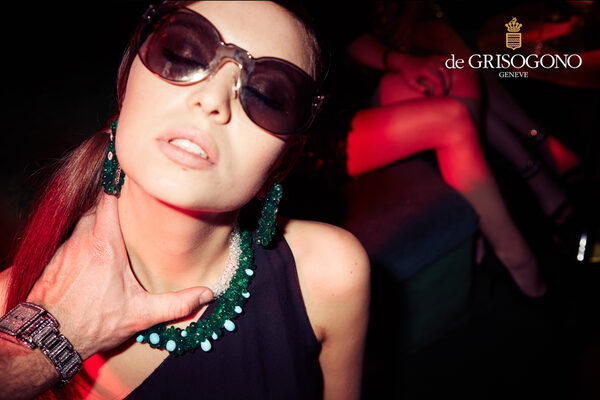 <b>Take Agency</b> : DE GRISOGONO high jewelry and luxury watches, ADIDAS outdoor, BSN MEDICAL, SWISS LIFE, Tim Mälzer for VOX, BARMER GEK, DAK shoot in Cape Town, and ROMANDE ENERGY