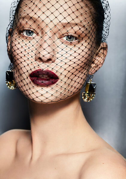 ELLE Beauty Editorial von <b>ERIC BROMS c/o LUNDLUND</b>