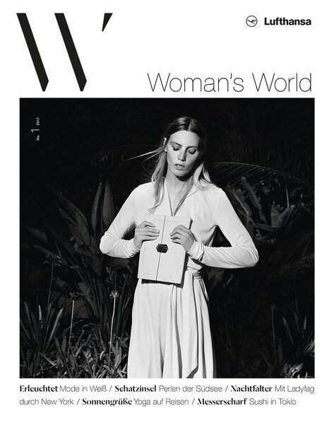 <b>Frank Grimm</b> : Fashion editorial for LUFTHANSA MAGAZINE Women's World in the shadow of the Table Mountain and a new website with the art project 'Kind of blue'