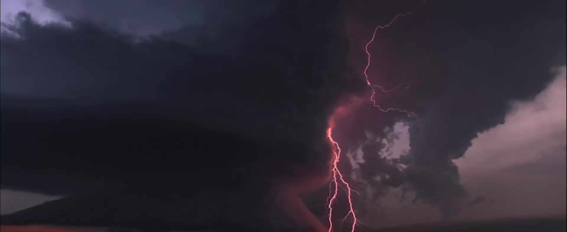 'Not afraid of change...', Regisseur Mårten Lindsjö dreht den 1-Minüter 'THE STORM' für den Kunden HYUNDAI und die Agentur Inocean - Produktion und Postproduktion von <b>CHIMNEY Sydney</b>