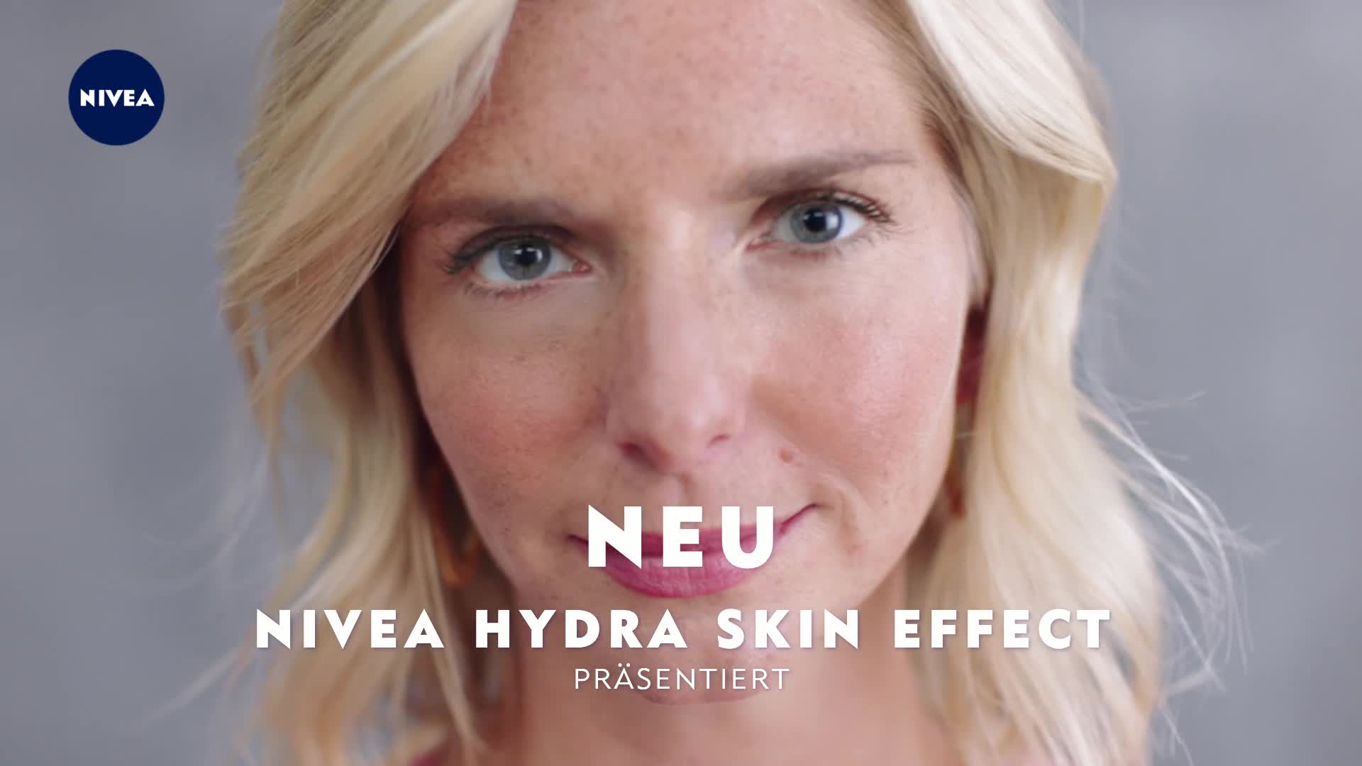 <b>NIVEA HYDRA SKIN EFFECT</b> - Hans Emanuel films the 20-second spot for NIVEA with hair support by <b>Sven OHLSEN c/o BIGOUDI</b>
