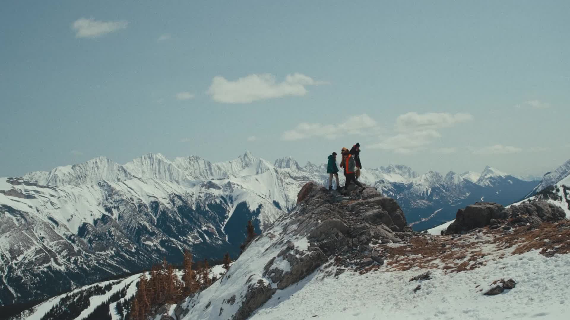 'Live in the Open' - The unstoppable <b>Cole SPROUSE c/o LGA MANAGEMENT</b> führt Regie bei dem hier auf GoSee gezeigten Spot für <b>CANADA GOOSE H/W 22</b>