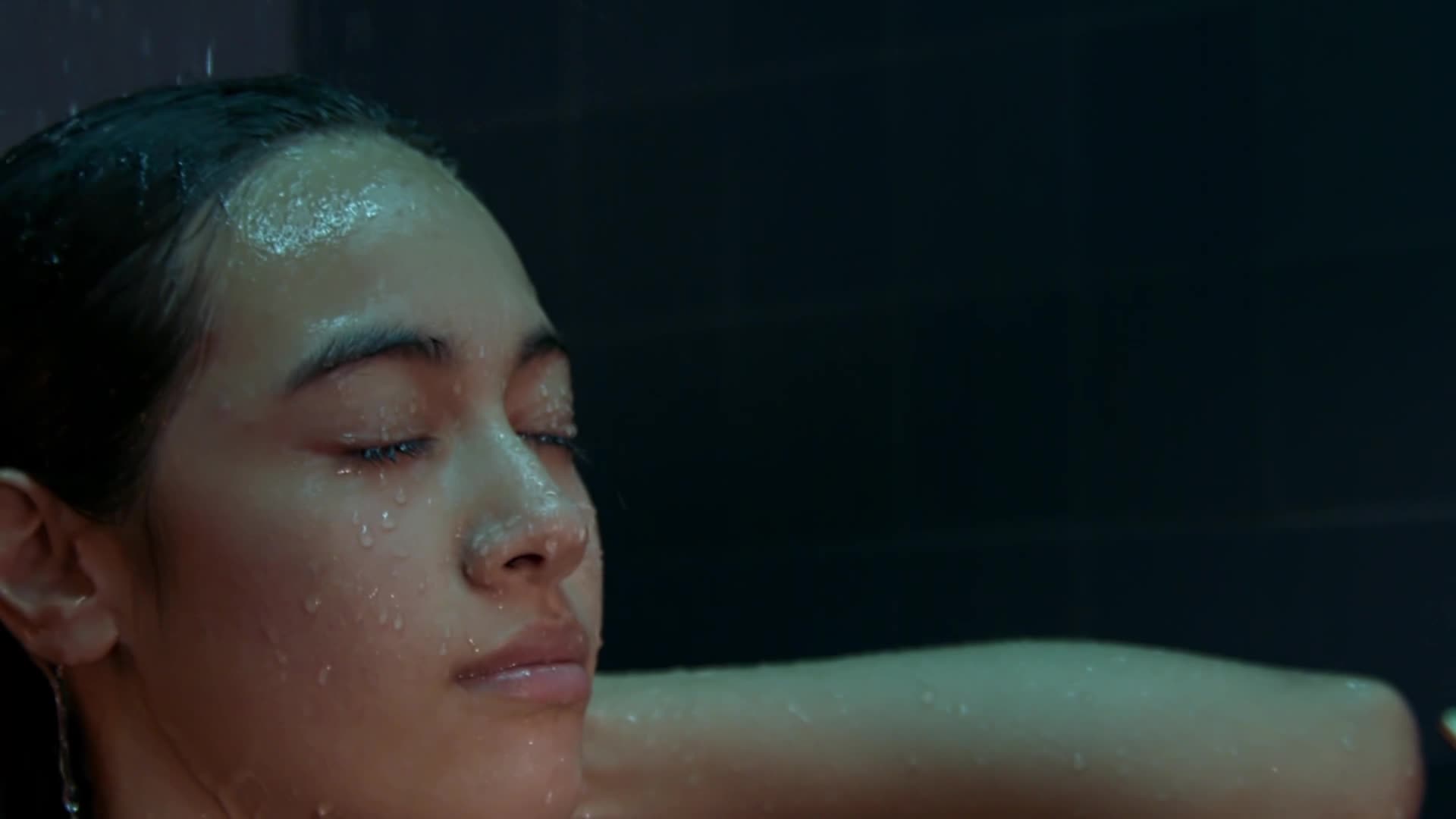 <b>NU PROJECTS</b> : <b>DURAVIT ‘Upgrade Your Everyday’ </b>campaign with Director Kai-Uwe Gundlach for Scholz & Friends, plus DORNBRACHT commercials for Meiré und Meiré