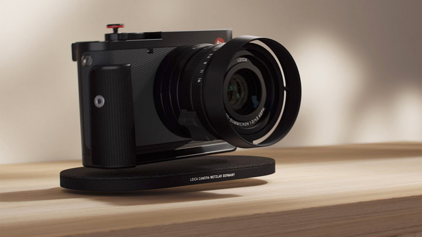 LEICA presents the new compact <b>full-frame camera LEICA Q3 43</b> - concept, storyboard &amp; <b>animated film in FULL CGI</b> by<b> PX GROUP</b>&nbsp;