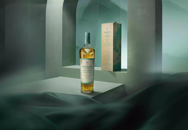 Acorn to Glass, Garden to Cup - Benedict Morgan directed the spot for THE MACALLAN X JING TEA collaboration